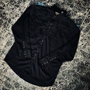 Scully Men’s Floral Embroidered Western Shirt